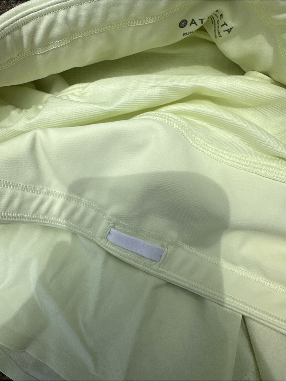 Athleta Light Yellow Run With It 3.5" Short - Size XS - Picture 3 of 5